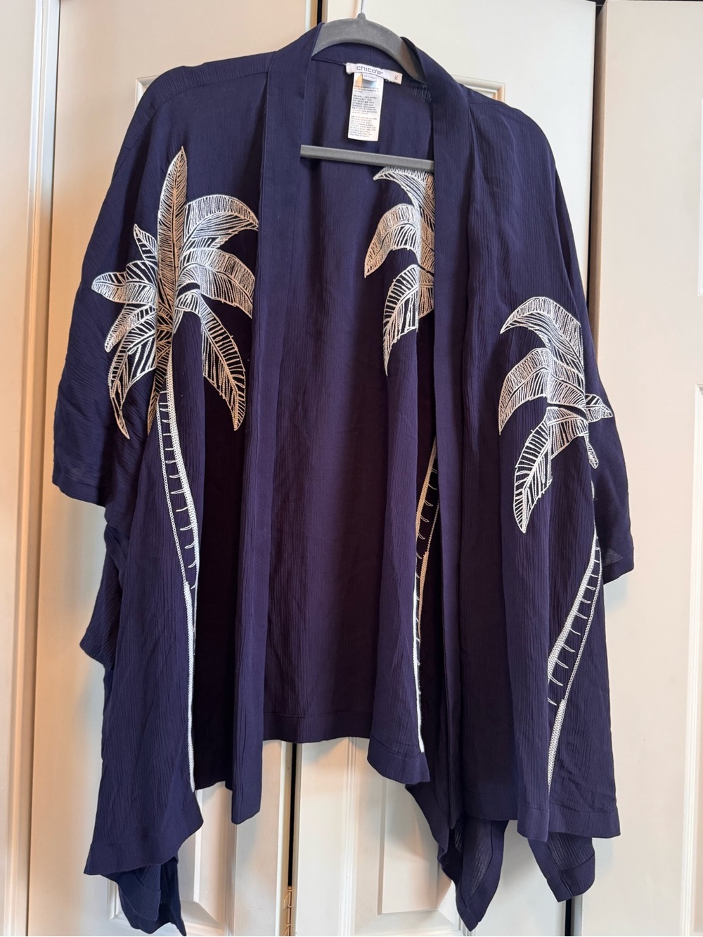 Chico’s Navy Palm Tree Embroidered Open Kimono large X-Large